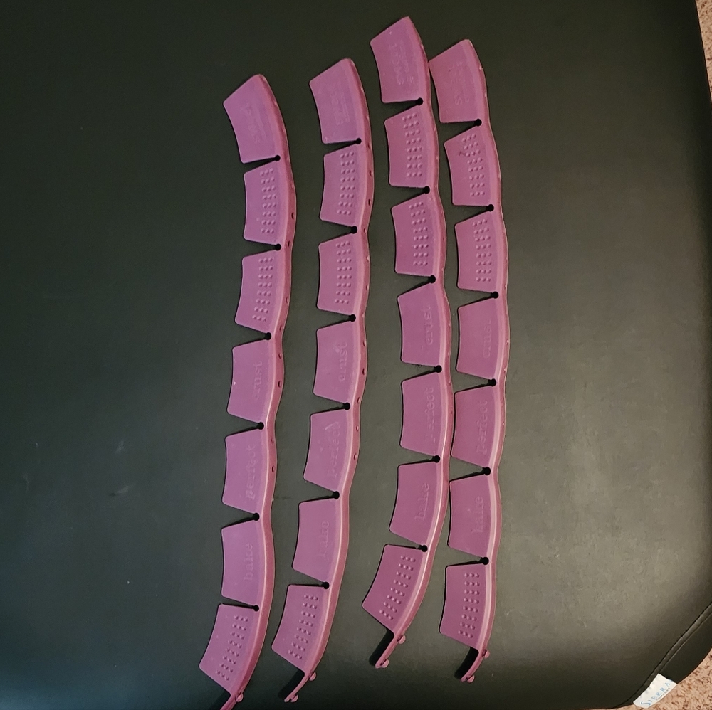 Adjustable Silicone Pie Crust Protectors Set Of 4